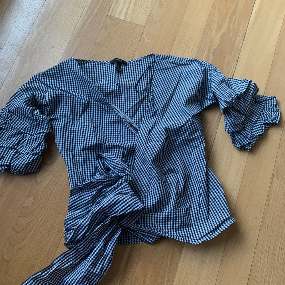 Black & White check Forever 21 top small